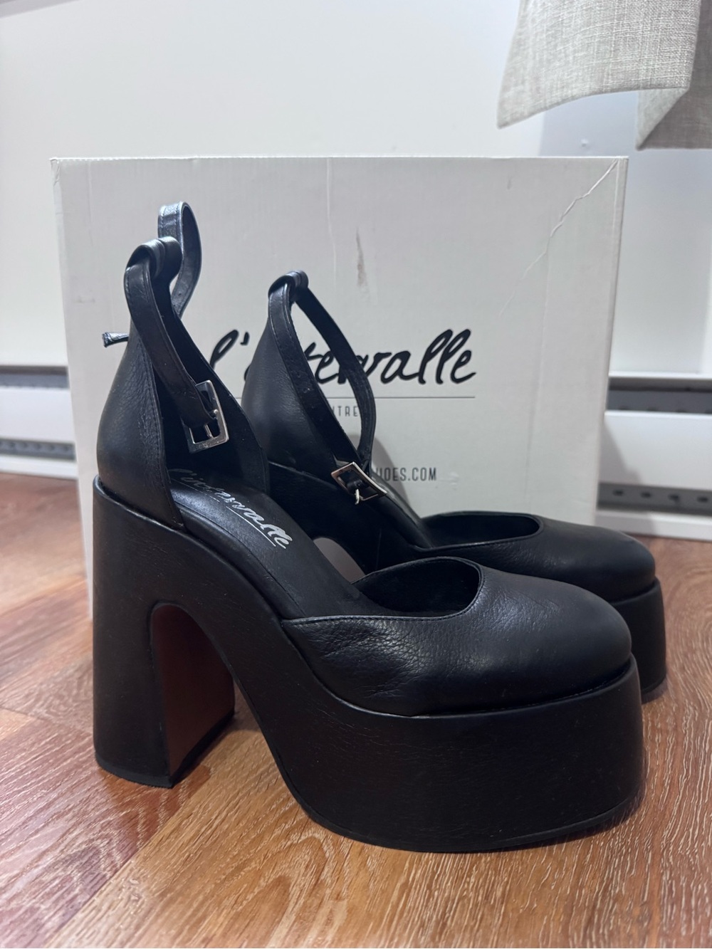 L'INTERVALLE Black Platform Mary Jane Ankle-Strap Pumps NWOT